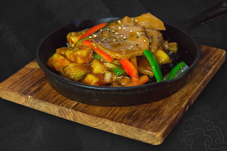 № 602 Баклажаны с говядиной на чугуне