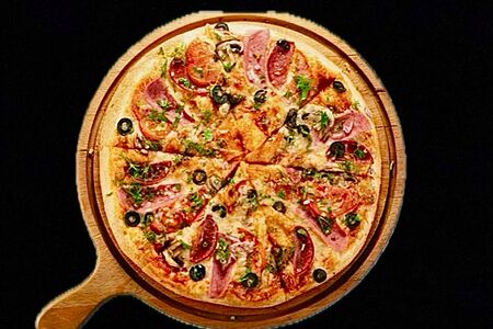 Пицца Мексиканская на традиционном тесте