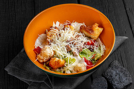 Цезарь с цыпленком с вертела