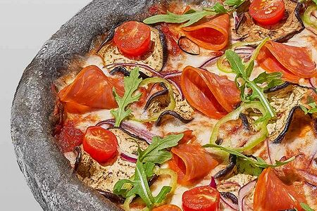 Пицца Баклажан и чоризо