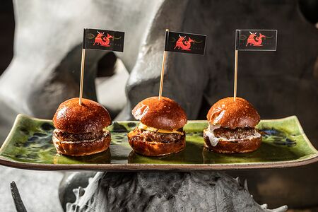 Трио минибургеры