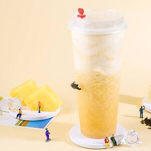 Ананасовый Bubble Tea с кокосовыми шариками