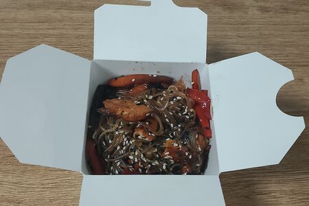 Фунчоза со свининой и овощами