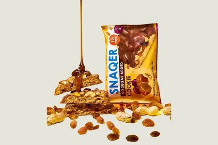 Печенье Snaq fabriq глазированное Арахис, изюм и карамель, 45 г