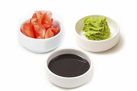 Набор (соевый соус, васаби, имбирь)