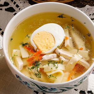 Суп с фермерским цыпленком