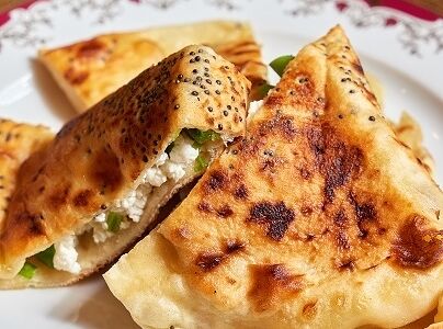 Нан с творогом