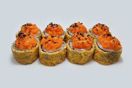 Темпура-ролл с острым лососем