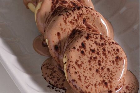 Ванильные сырники в соусе из сметаны, Нутеллы и эспрессо