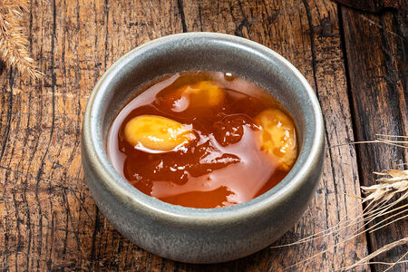 Варенье из абрикосов с миндалем