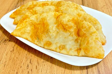 Чебуреки с говядиной и свининой