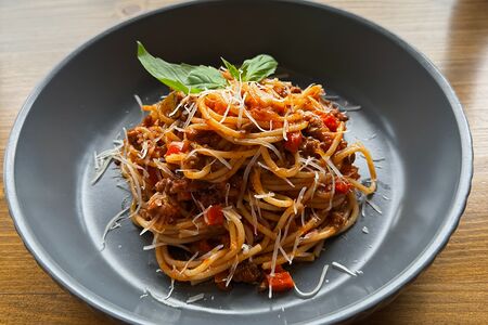 Паста Болоньезе с сыром