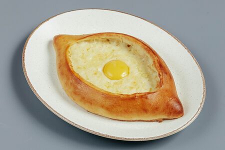 Хачапури по-аджарски