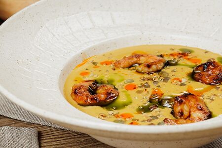 Тыквенный суп-пюре с креветками