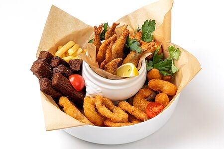 Ассорти из горячих закусок рыбное
