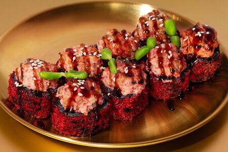 Запеченный ролл Спутник