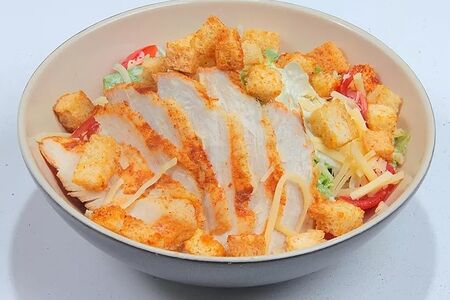 Салат Цезарь с куриным филе