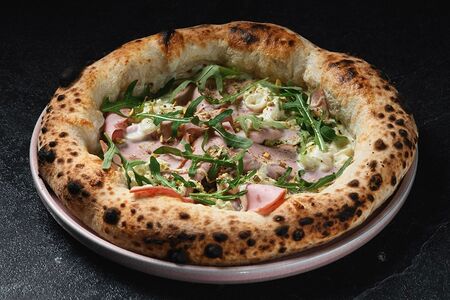 Пицца мортаделла&страчателла