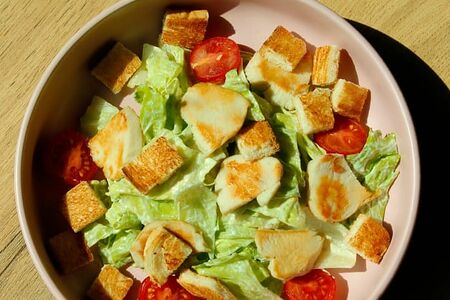 Салат Цезарь с курицей New