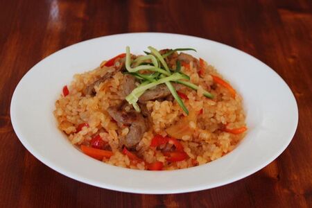 Рис со свининой в кисло-сладком соусе