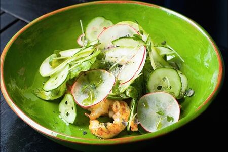 Креветки из печи с зеленым чили