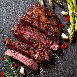 Рибай с гарниром на выбор