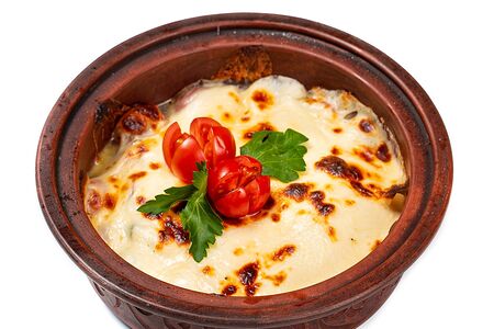 Запеченный сулугуни с помид на кеци