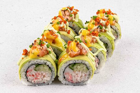 Фреш ролл с опаленным лососем и соусом манго (8 шт)