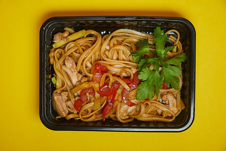 Удон с курицей