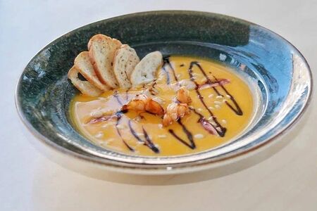 Тыквенный суп с креветками 