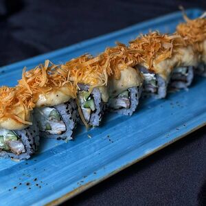 Запеченная канада с чипсами харумаки