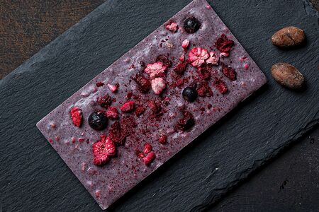 Mix Berry - шоколадная плитка