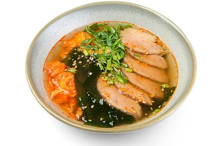 Суп Вакаме с уткой