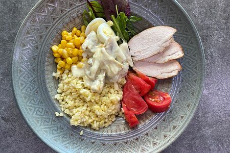 Боул с  курицей   