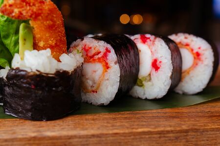 Эби Темпура Маки