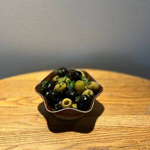 Оливки маринованные