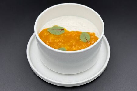 Каша рисовая на кокосовом молоке с манго