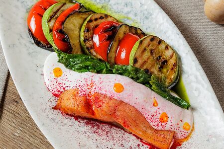 Стейк из лосося