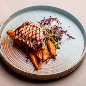 Стейк из индейки с бататом