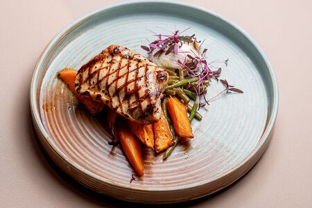 Стейк из индейки с бататом