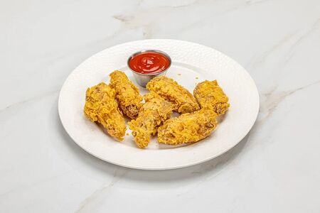 Крылья в хрустящей панировке с кетчупом