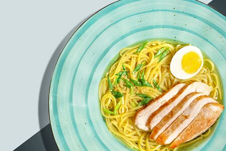 Рамен с куриной грудкой