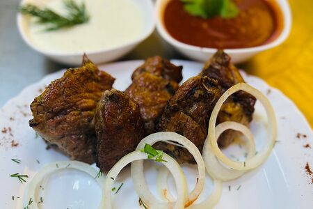 Шашлык из cвинoй шеи