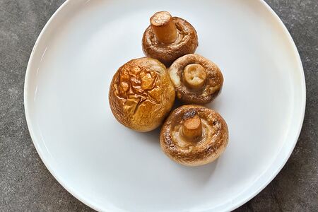 Шампиньоны на мангале