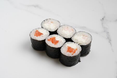 Малая сырная сборка с лососем и креветкой