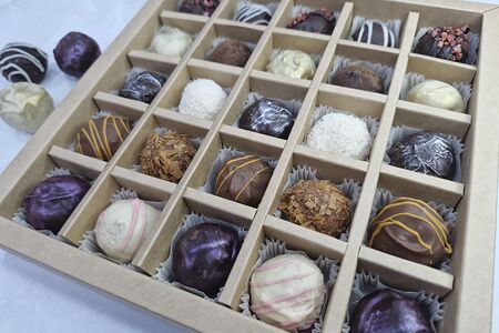 Большой подарочный набор 25 сырных конфет ручной работы ассорти