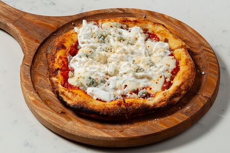 Лепешка с голубым сыром