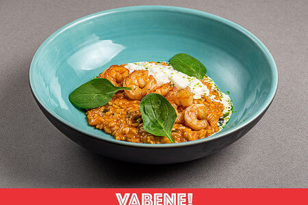 Ризотто с креветками и сыром страчателла