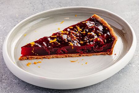 Тарт с вишней