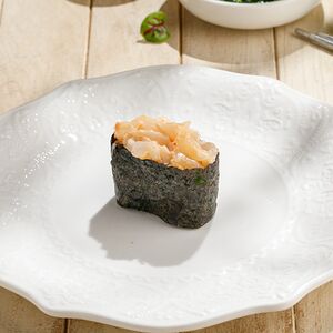 Острые суши гребешок